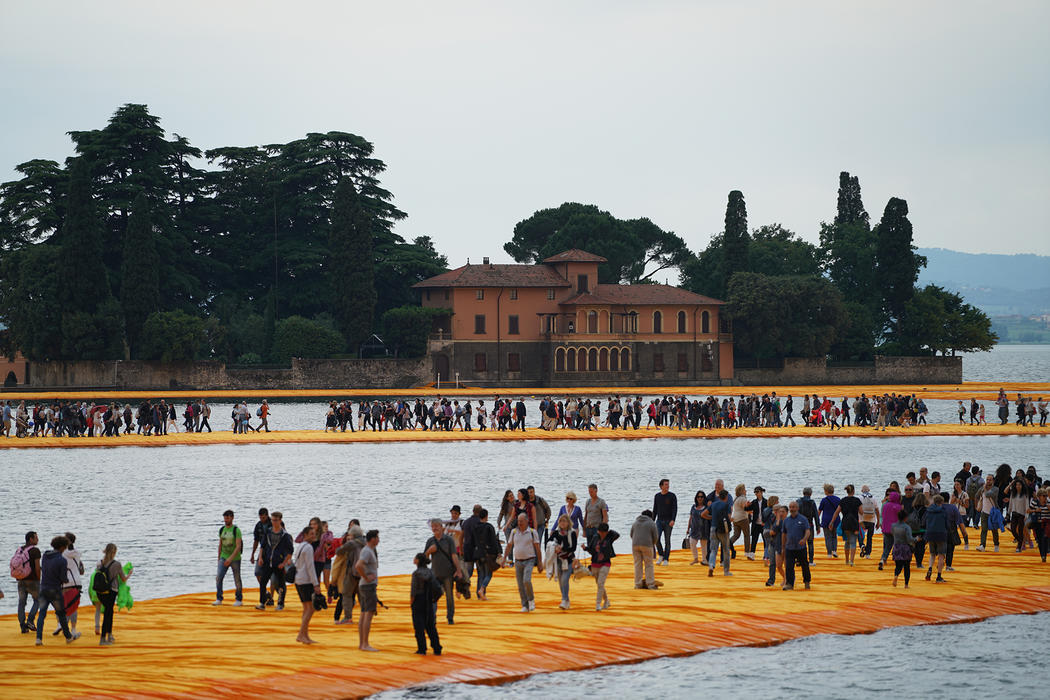 CHRISTO PROGETTO FLOATING PIERS - foto dal sito christojeanneclaude net